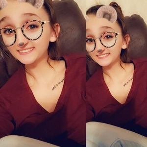 Meet your Posher, Rebecca